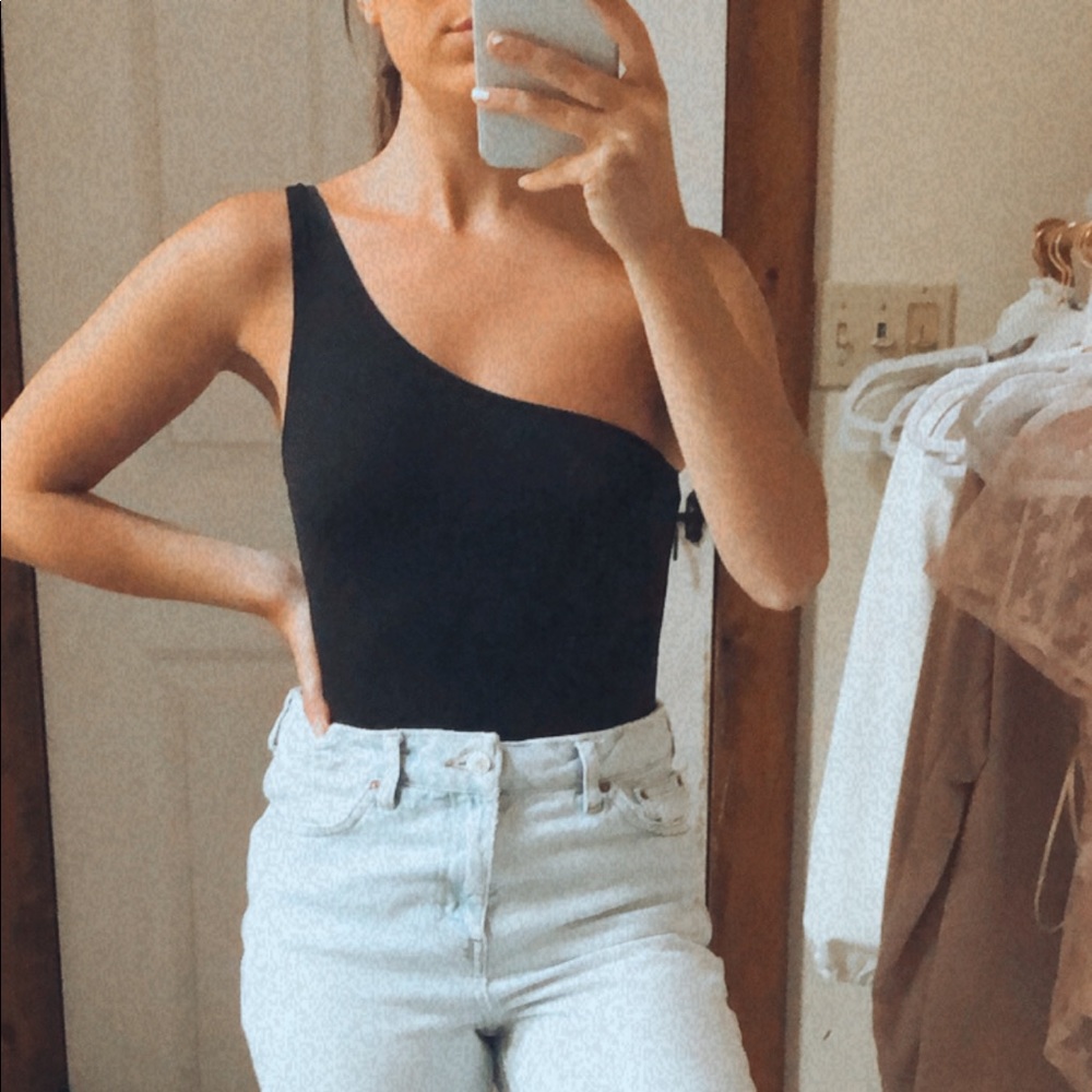 Allison One Shoulder Bodysuit Black